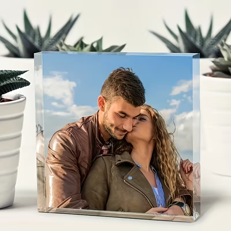 A custom acrylic desktop decor - огляд і ціна Photo Acrylic Block